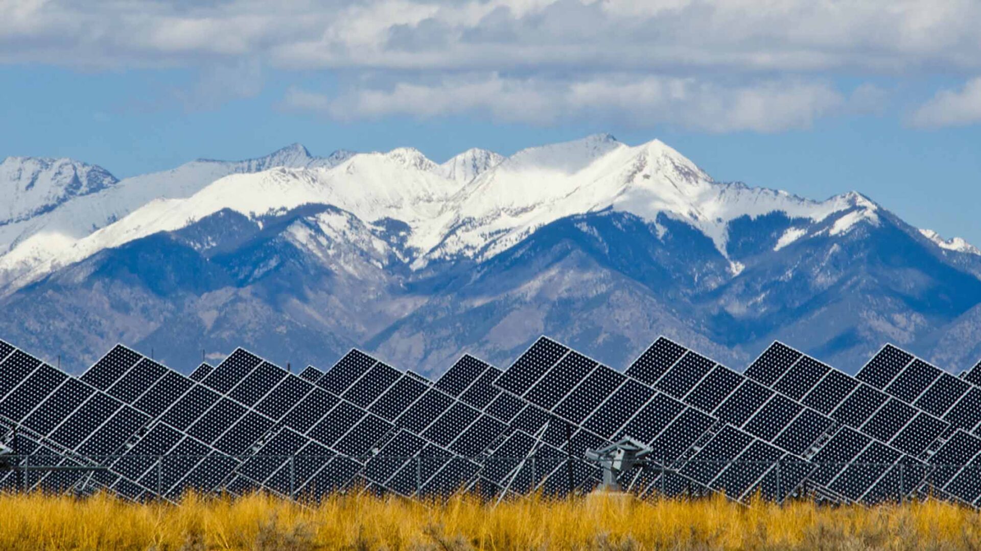 Community solar: an overview - Solar United Neighbors