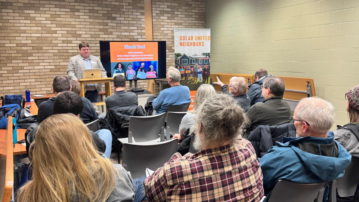 John from the MN team presenting a Solar 101 at the Moorhead library.
